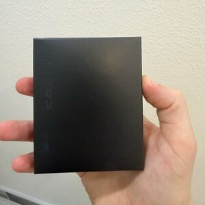 SUQQU cosmic pink reflect highlighter